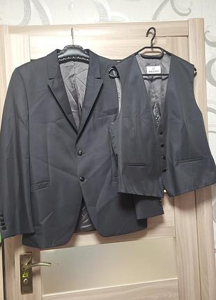 Пиджак +жилетка wilvorst