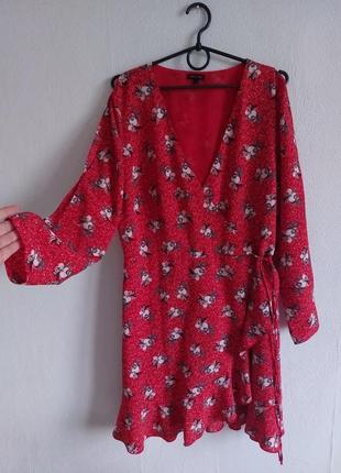 Шикарне плаття на захід у квітковий принт