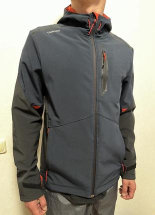 Куртка тренинговая утепленная водонепроницаемая / софтшел / softshell