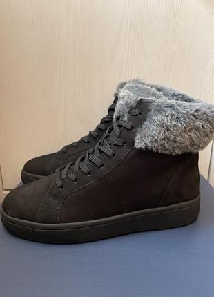 Зимові черевики caprice, розміри 38!