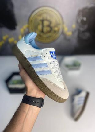 Кроссовки adidas with 3 Stripes Футболка без рукавов blue