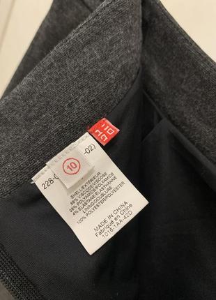 Сіра спідниця uniqlo базова3 фото