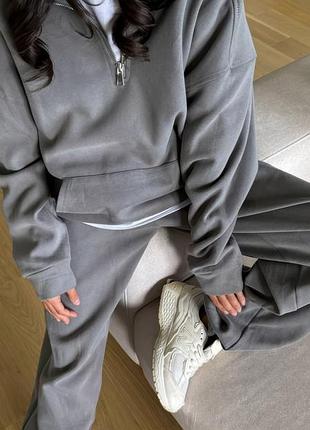 Жіночий спортивний костюм штани + кофта штани кльош кофта oversize колір меланж графіт блакитний молоко