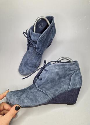 Осенние ботинки clarks