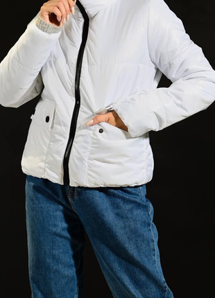 Куртка женская демисезонная белая п946