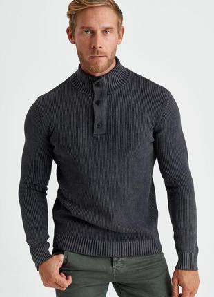 Чоловічий брендовий светр. розмір 2xl5 фото