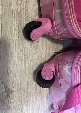 Чемодан детский