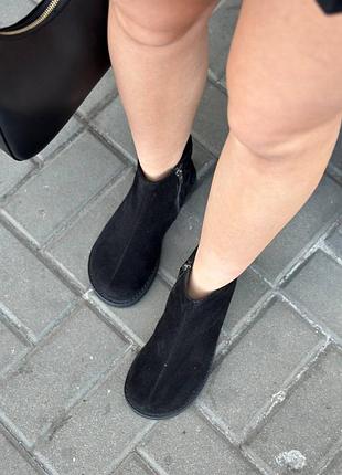 Стильні анатомічні ботіночки, замша, демі10 фото