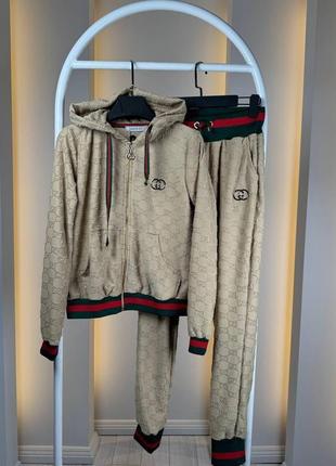 Шоурум, жіночий брендовий костюм,s-xxl,бежевий,якість-lux