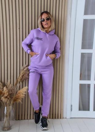 Женский костюм