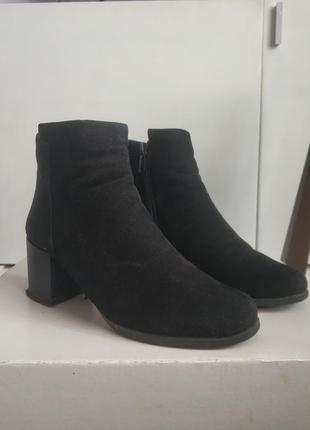 Короткие сапоги, ботильоны