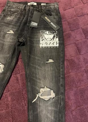 Крутые джинсы с принтом аниме3 фото