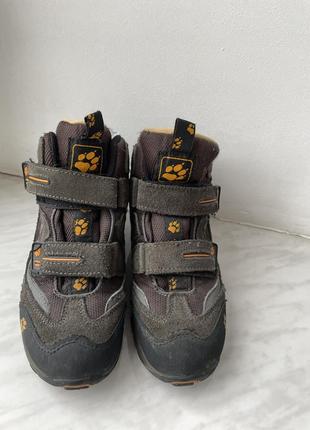 Взуття черевики  jack wolfskin 31