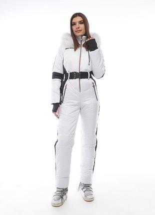 Сучасний зимовий комбінезон