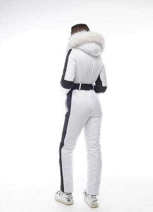 Сучасний зимовий комбінезон