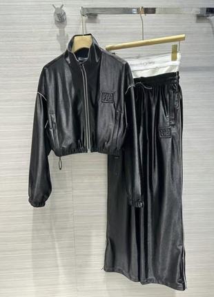 Спортивный костюмalexander wang