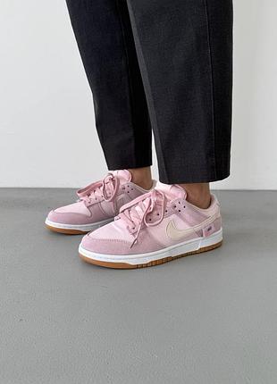 Нежные, женские кроссовки nike dunk low teddy bear pink4 фото