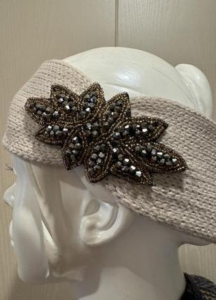 Пов'язка на голову в наявності 24.