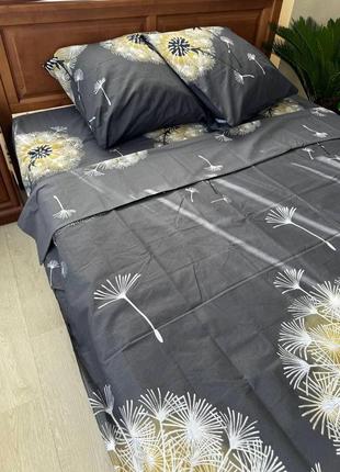 Постільна білизна різні кольорові рішення