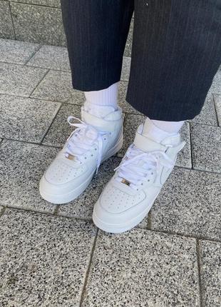 ❄️ зимние кроссовки на меху nike air force 1 mid the6 фото