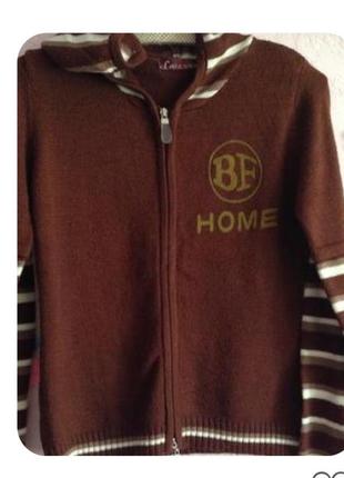 Кофта коричневая с капюшоном в полоску на замке s размер