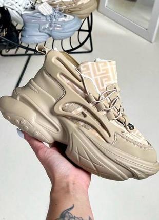 1347 кросівки трендові на високій підошві10 фото