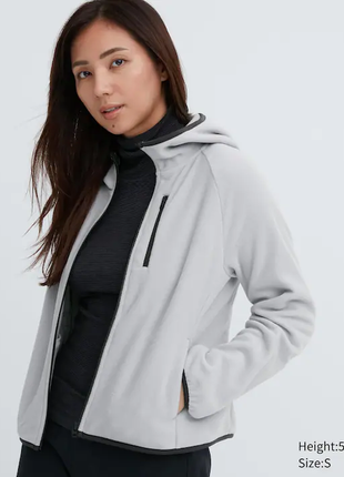 Легкая флисовая кофта толстовка с капюшоном uniqlo