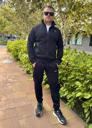 Чоловічий спортивний костюм boss