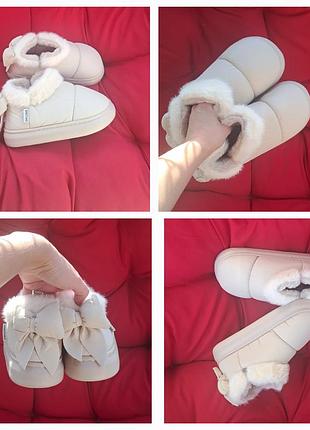 Чорні короткі жіночі уги з бантиком