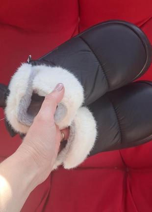 Чорні короткі жіночі уги з бантиком