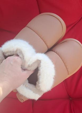 Коричневі зимові короткі хутряні угги з бантиком, автоледі з хутром, дутики зимові жіночі