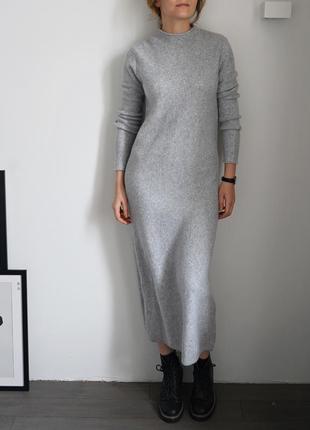 Теплое платье из мягкого трикотажа mango