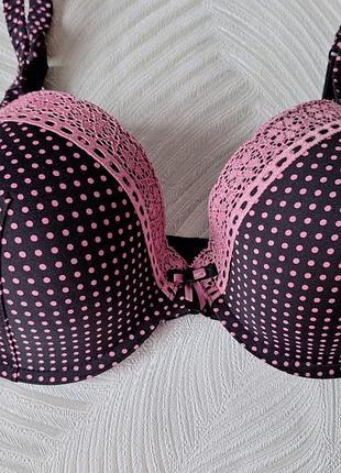 Черный в горошек бюстгальтер фирмы matalan размер 36d 80d