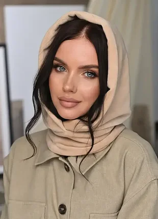 Жіночий м'який бежевий капор капюшон