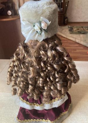 Фарфоровая кукла. коллекционная