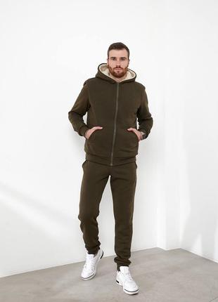 Чоловічий костюм на овчинi