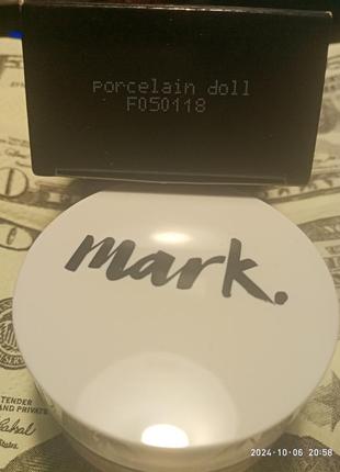 Avon mark, мінеральна розсипчата пудра, тон porcelain doll
