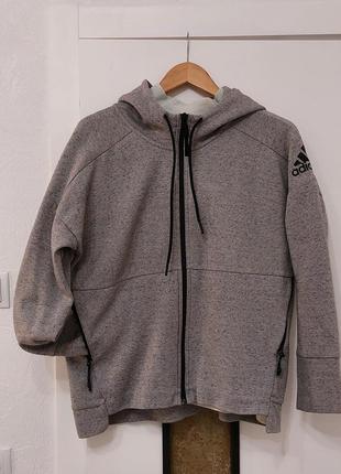 Кофта спортивная ширина 59 см.