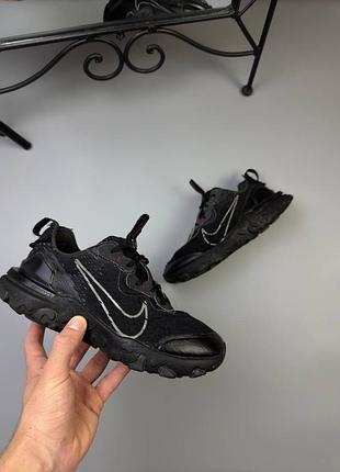 Кросівки nike react vision