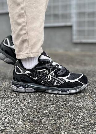 zapatillas de running ASICS constitución media minimalistas talla 39.5