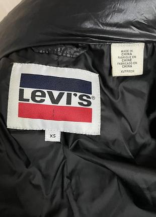 Длинный пуховик levis
