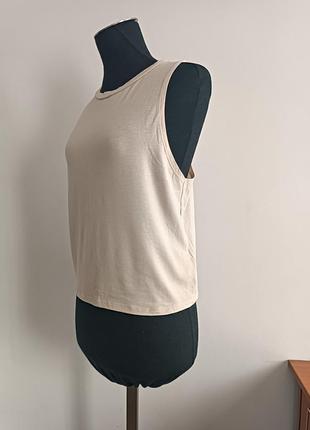Спортивная майка стрінг h&m sport 165/88 cm,s светло -бежевого цвета10 фото