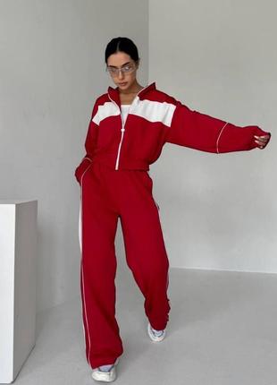 Костюм спортивний жіночий червоний оверсайз кофта на блискавці штани вільного крою на високій посадці з кишенями якісний стильний