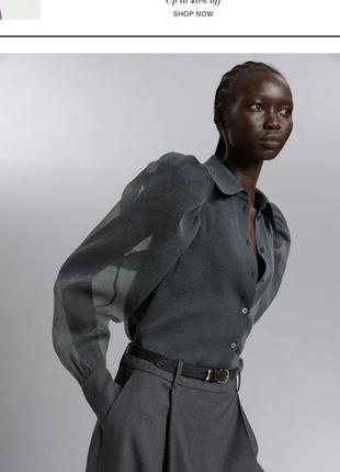 Крутая блуза & other stories размер s блузка рубашка сорочка с прозрачными рукавами графитового цвета