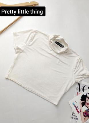 Топ женский белый короткий футболка от бренда pretty little thing xs