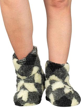 Жіночі домашні капці-чобітки чуні з овечої вовни утеплені із закритим носком клітинка