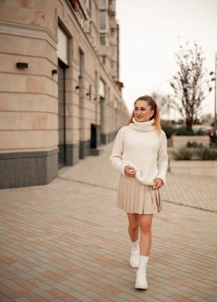 Коротка світла спідниця у дрібну клітинку, костюмка