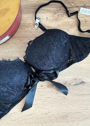 Бюст intimissimi с бантом