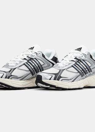 Кроссовки Stephen Curry smiles in the Under Armour Curry One Home