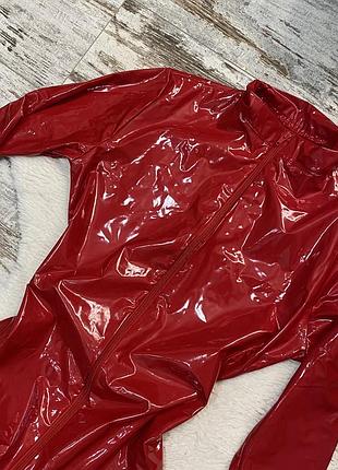 Латексний комбінезон